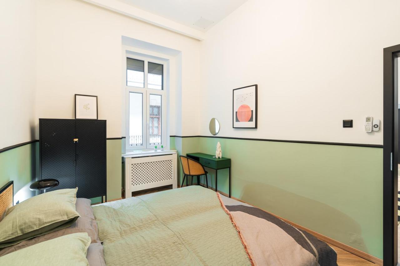 Luxury Peaceful Apartment By The St Stephen'S Basilica Budapešť Exteriér fotografie
